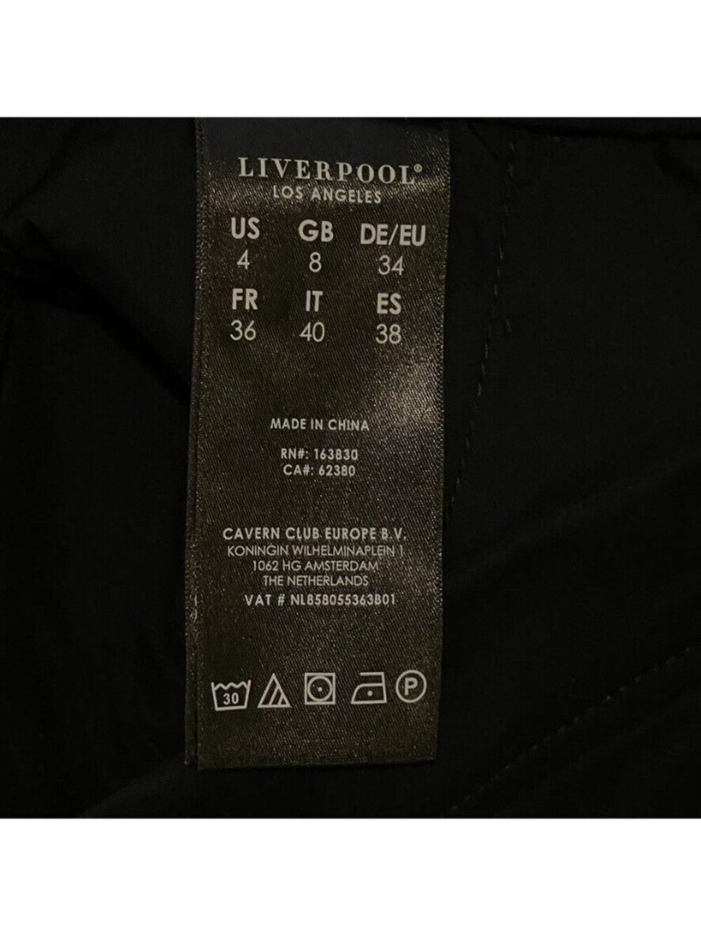 Liverpool Los Angeles Womens Black Stretch Bermuda Shorts With Tags - Picture 4 of 10